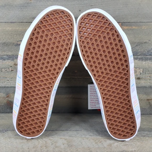 Vans SK8-MID Pride Multi/True White Shoes Sneakers - Picture 7 of 10